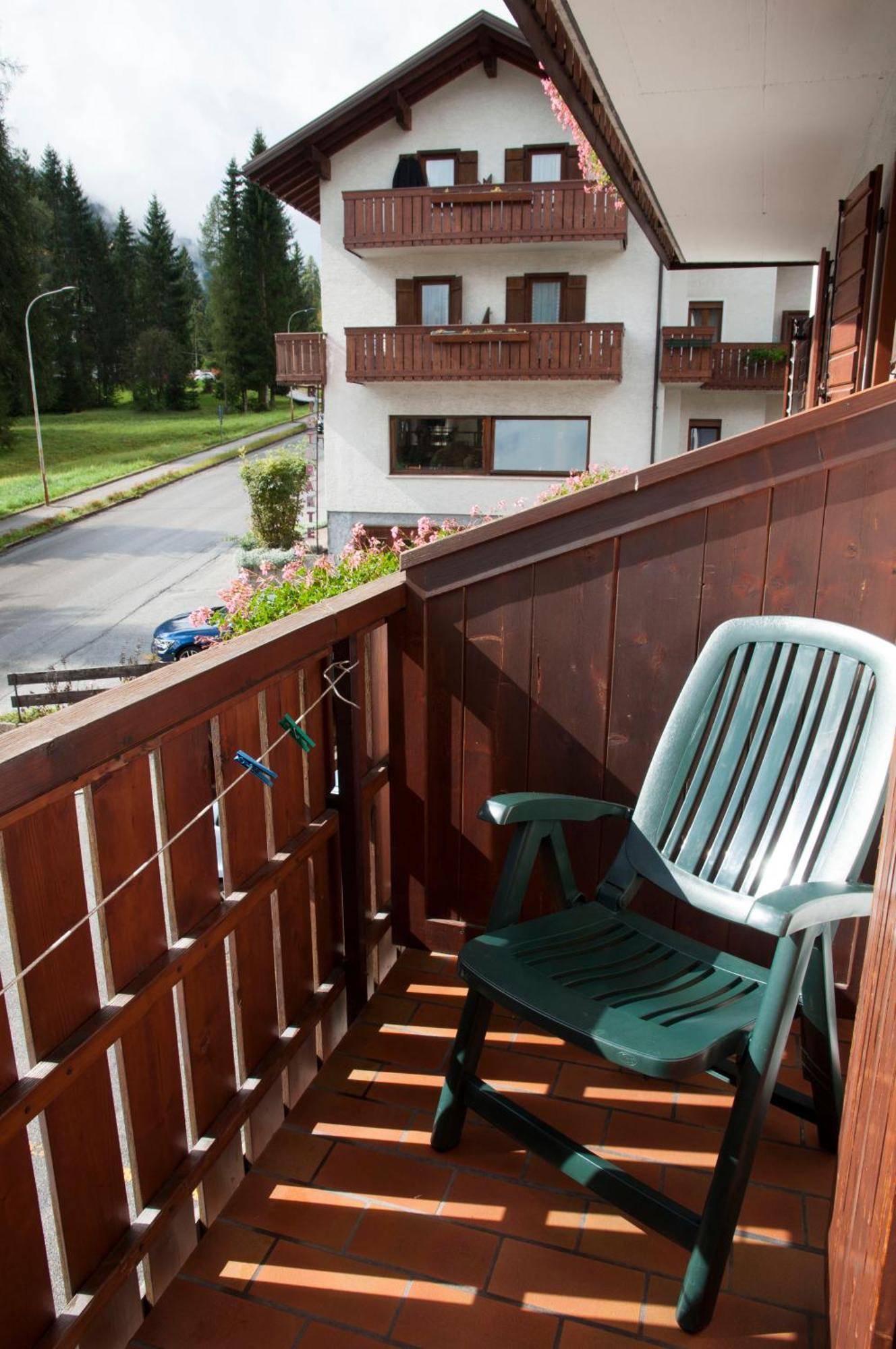 Garni Mariolina Bed & Breakfast Falcade Exterior photo